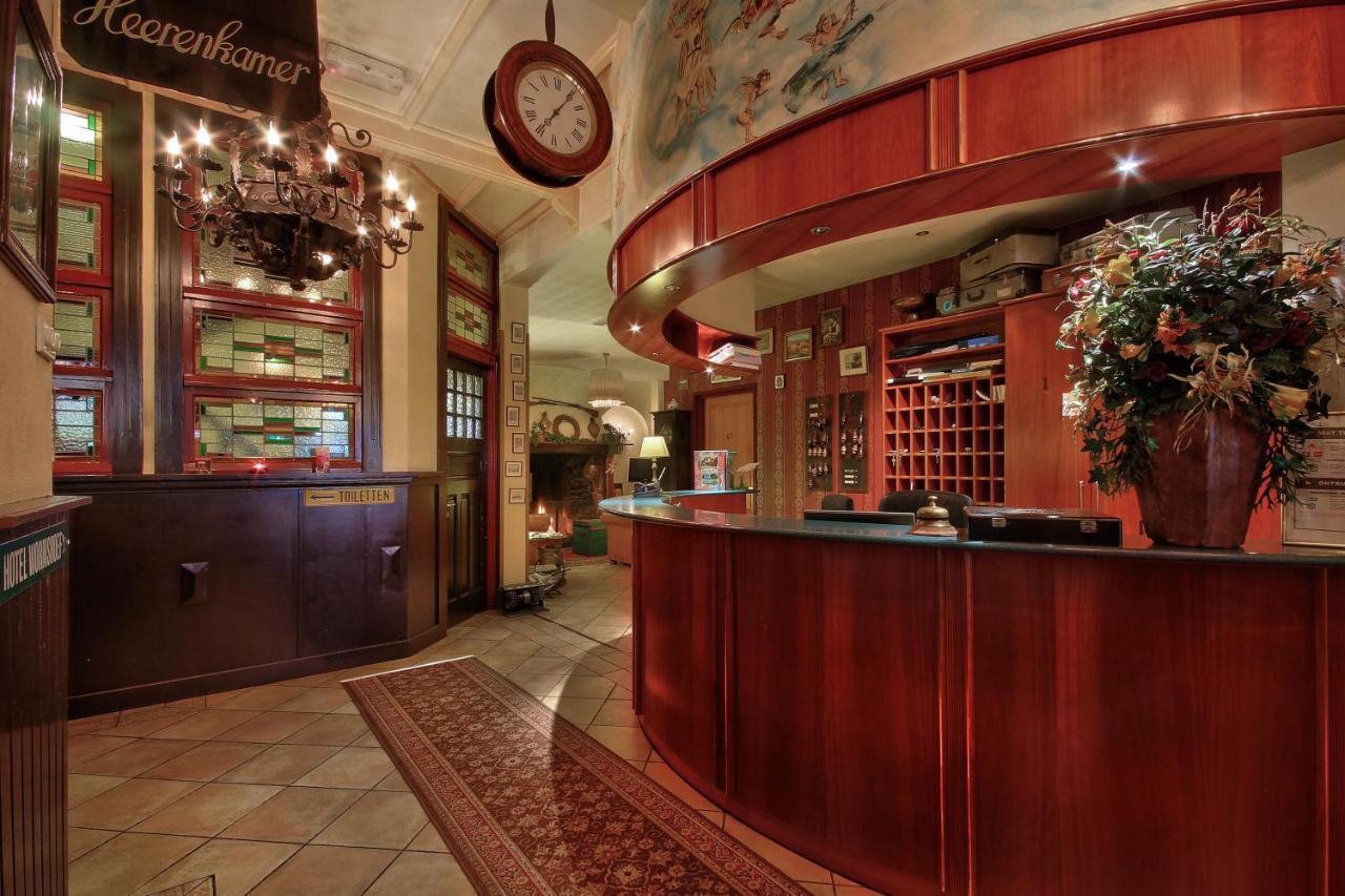 Hotel Eethuys De Wormshoef Лунтерен Екстериор снимка